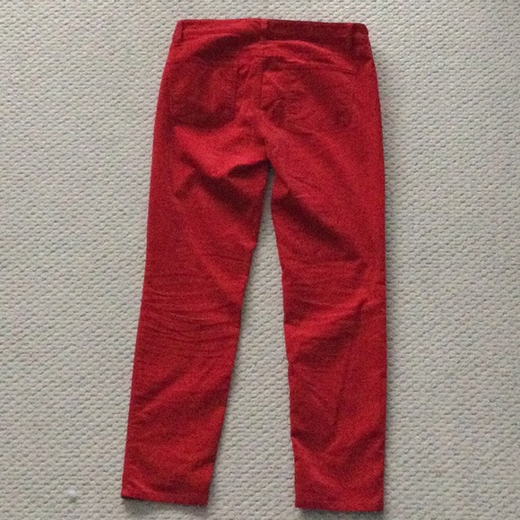Fun red pants - Picture 3 of 6